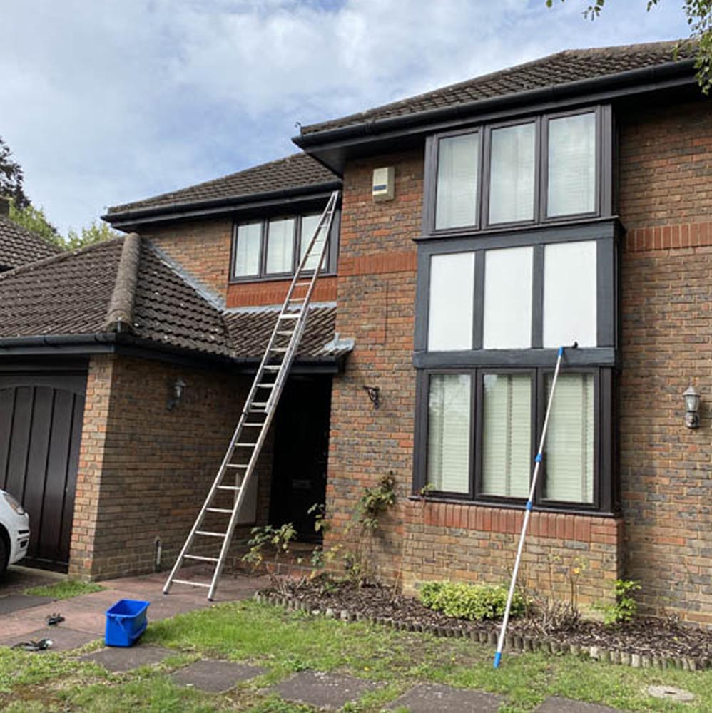Professional window cleaning in Surrey